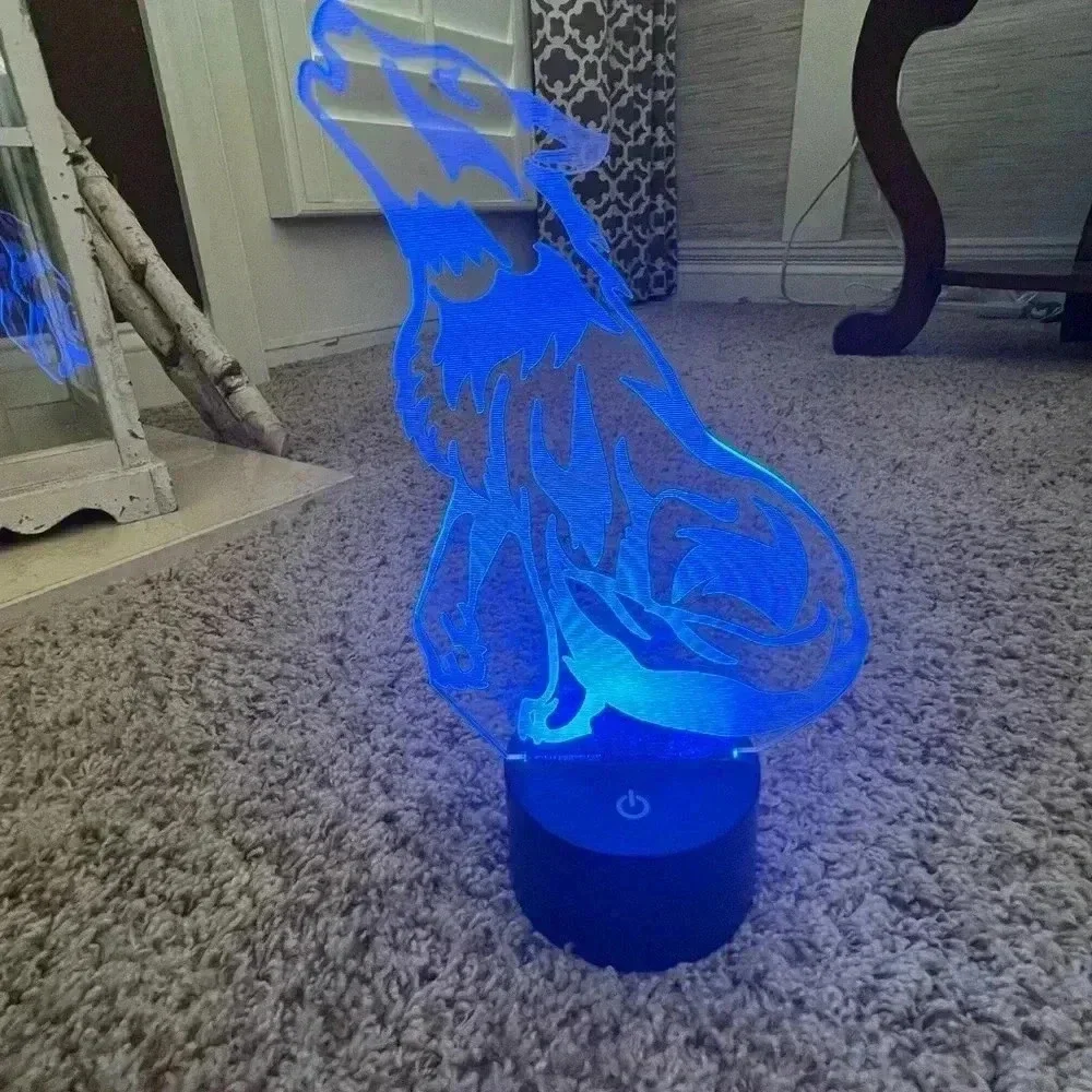 New in box 3d wolf lamp light up multicolor remote usb charge battery 16 colors